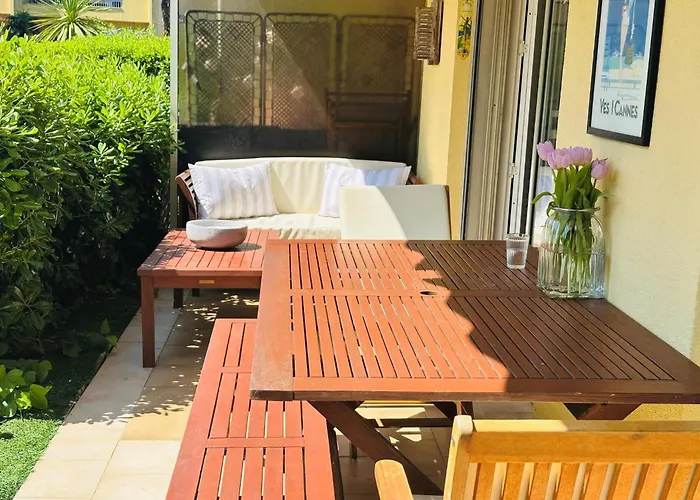 Myrtales * Juan-les-Pins